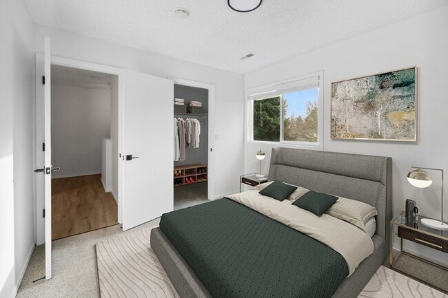 ReNew Rock Creek Townhomes