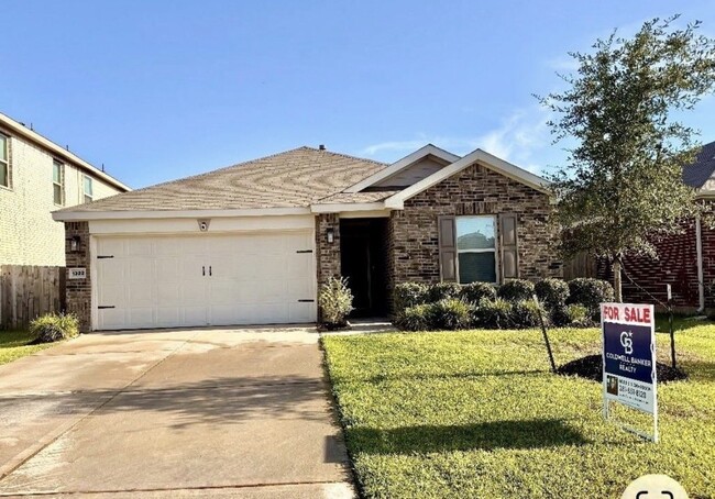 Building Photo - 1322 Glendora Dr