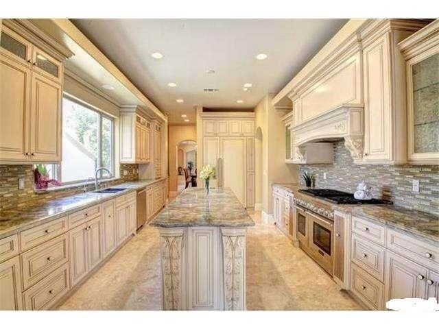 Photo - 1101 S Bundy Dr