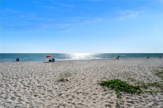 Photo - 1950 Gulf Shore Blvd N Unidad 113