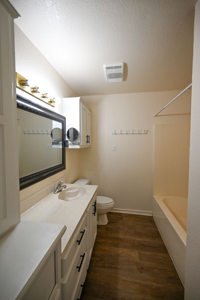 Photo - 3 bed 2 bath Duplex Decatur TX