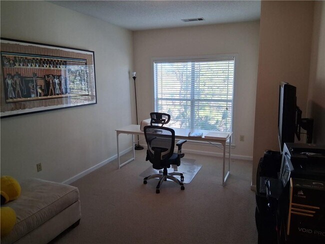 Photo - 4333 Dunwoody Park