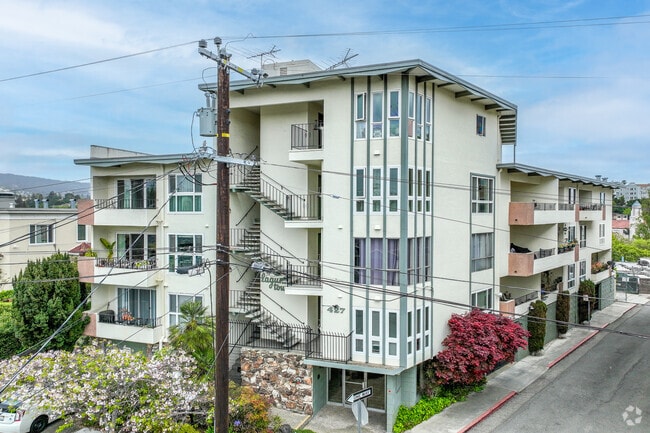 Primario - Lagunitas Towers