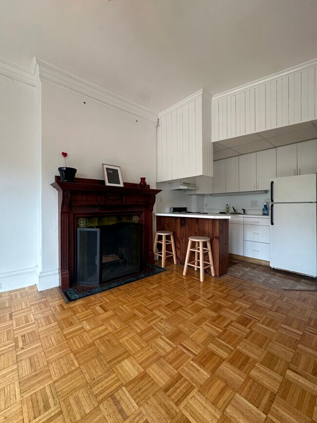 Photo - 288 Newbury St Unit 2