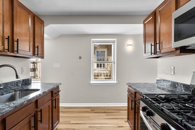 Photo - 2027 E Baltimore St