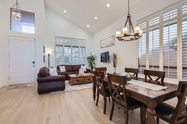 Photo - 6408 E Waltann Ln