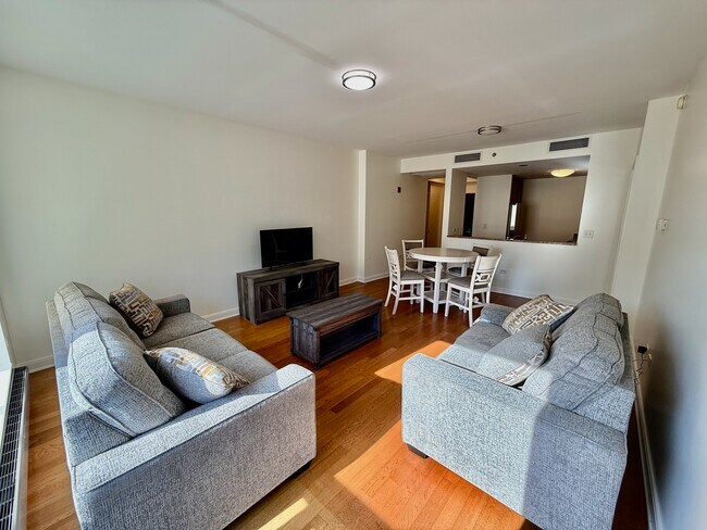 Photo - 130 N Garland Ct Unit 2110