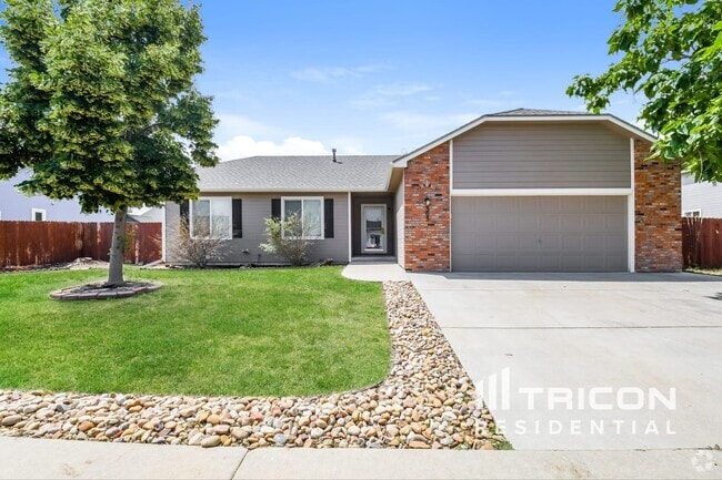 Building Photo - 305 Disc Ln Rental
