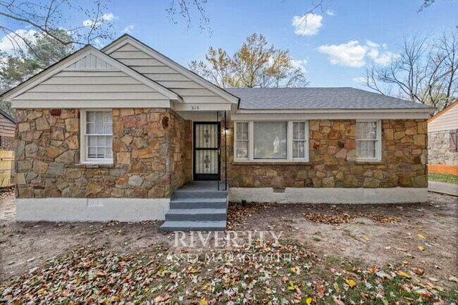 Building Photo - Gorgeous Renovated Home in Frayser!!! Section 8 Welcomed !!!!!