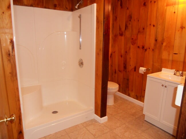 Photo - 1000 Main Rd Unit Apt 1