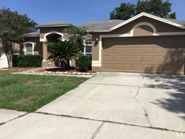 Building Photo - 2408 Groveway Dr Rental