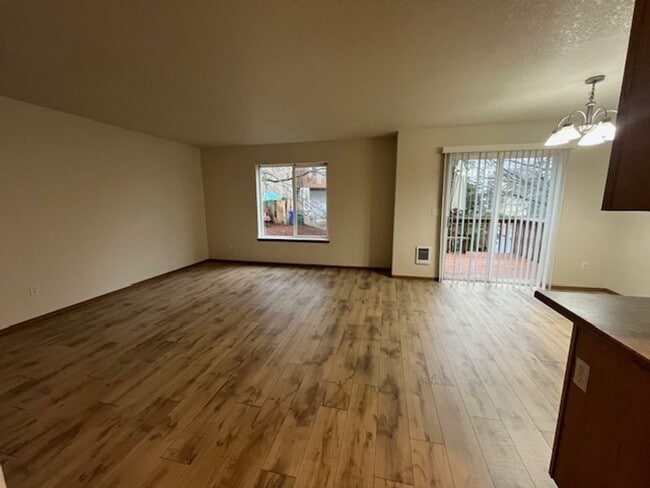 Photo - 3 Bedroom Town Home Gresham