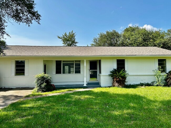 Photo - 1334 State St