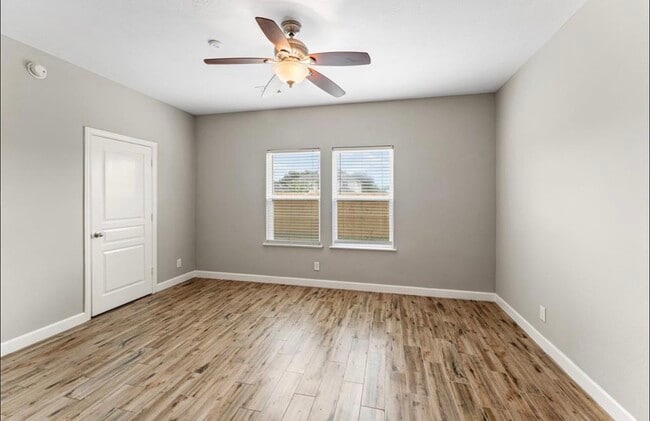 Photo - 10910 Woodwind Shadows Dr