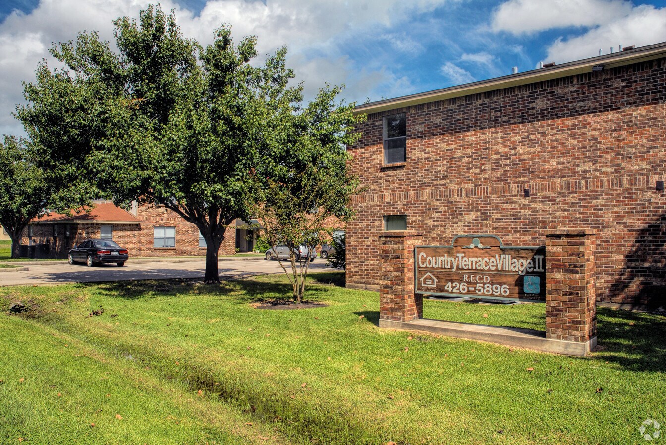 Photo - Country Terrace Village II