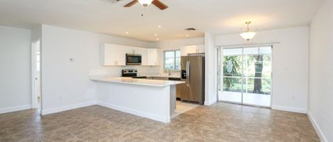 Photo - 861 San Remo Ave