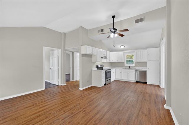 Photo - 1512 West St