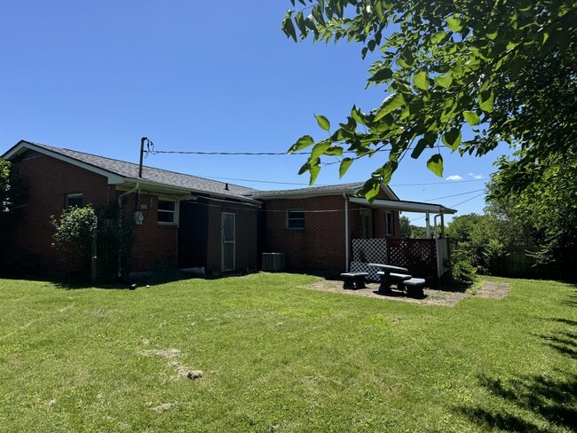 Photo - 1939 Bedinger Ct