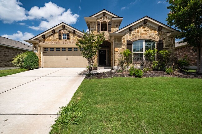 Beautiful & Convenient 3 Bedroom, 2 Bath H... - Beautiful & Convenient 3 Bedroom, 2 Bath H... Casa
