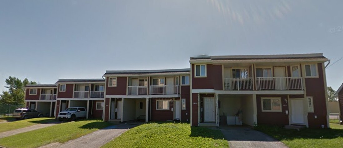 Premier Court - Premier Court