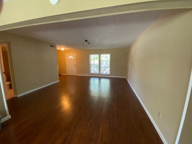 Photo - 1619 S Fir Pl