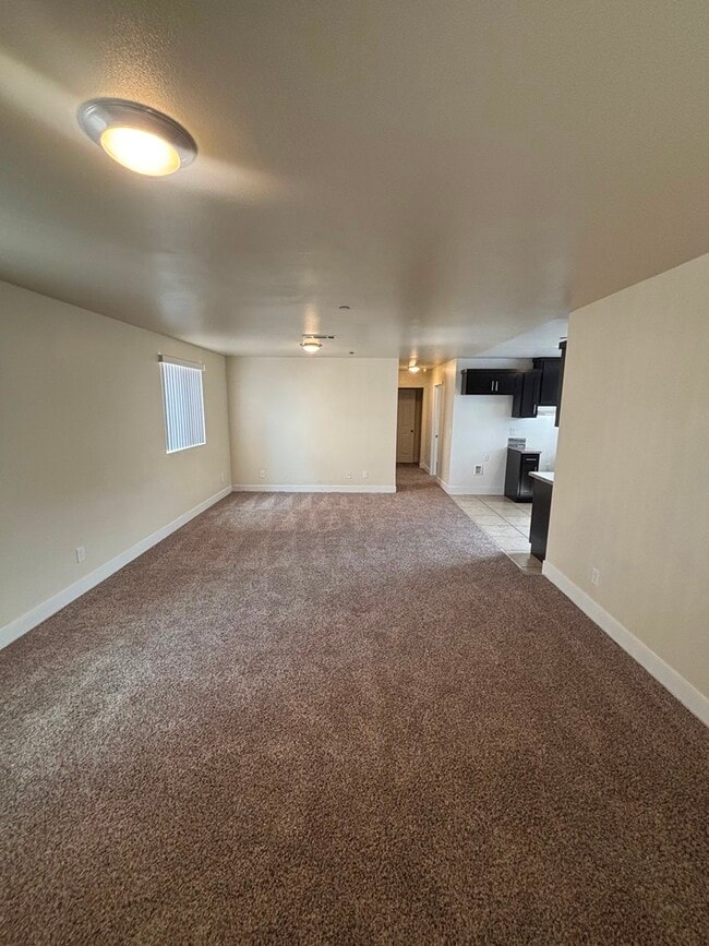 318 E 64th St