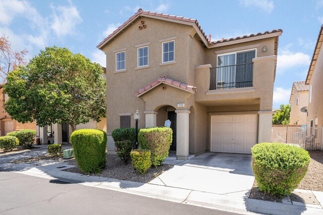 Building Photo - Cute Two-Story Home