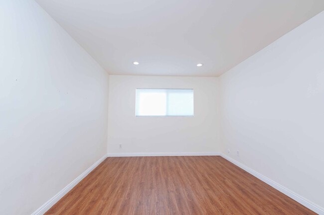 Photo - Gated Community 2 Bedroom 2 Bath Condo