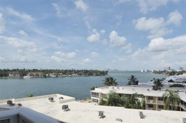 Photo - 900 Bay Dr Condo Unit 521