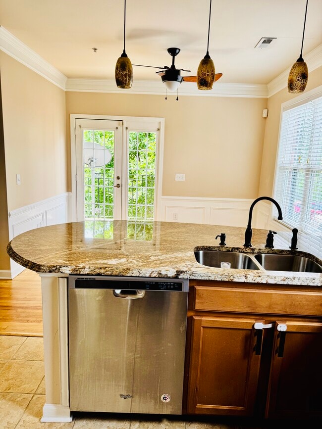 Photo - 2092 Ayrsley Town Blvd