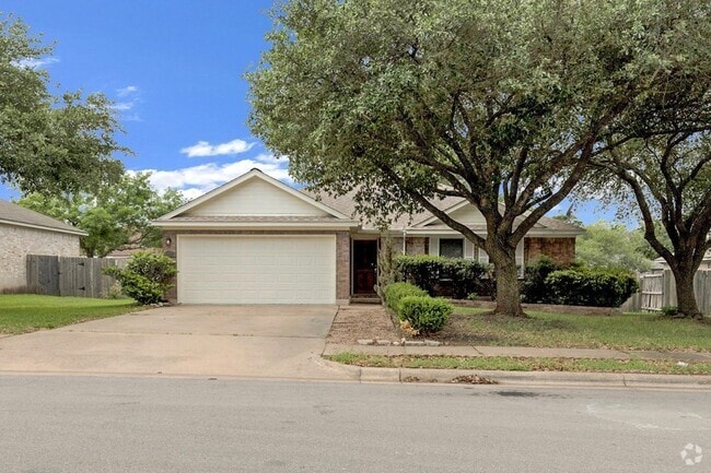 Building Photo - 1807 Timber Ridge Dr Rental
