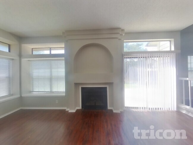 Photo - 8035 Dove Trail Dr