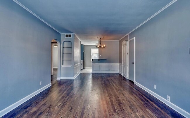 Building Photo - 9015 W North Ave Rental