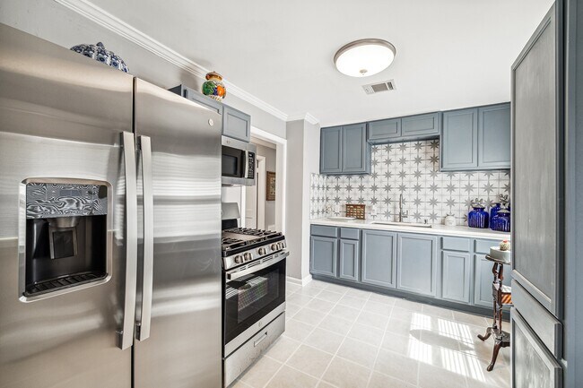 Photo - 5006 Idaho St