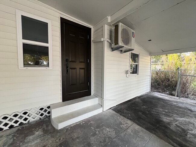 Building Photo - Allen St Unit 2