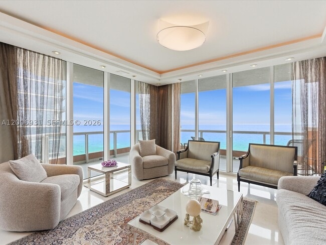 Building Photo - 17875 Collins Ave Unit 1501