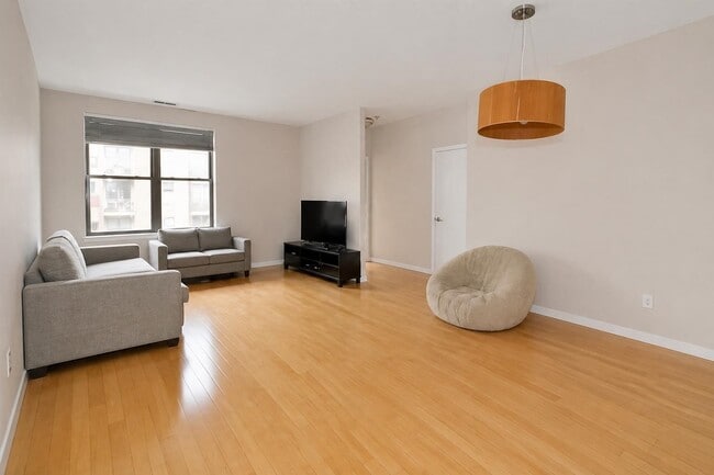 Photo - 26 Ave at Port Imperial Unit 315