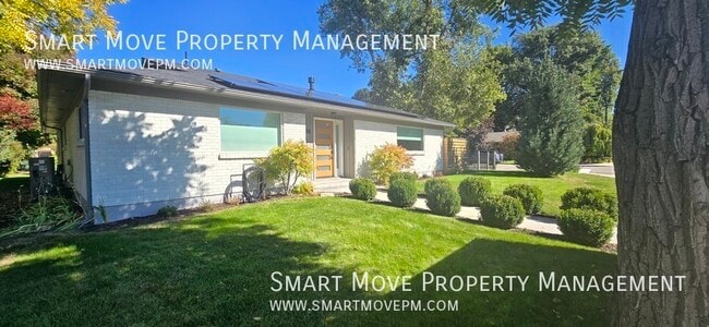 Photo - 4298 Catalpa-