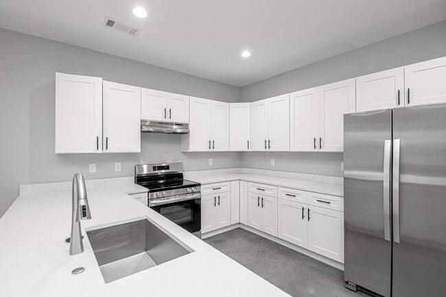 Photo - 1621 Wilson Rd