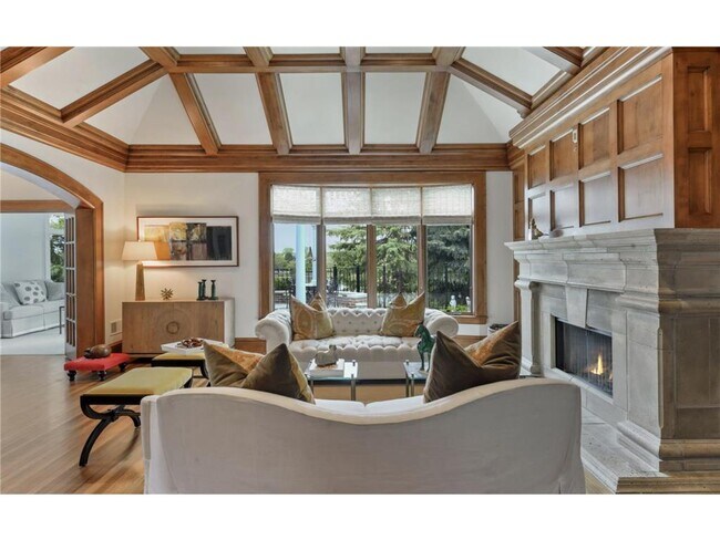 Photo - 1000 Coventry Pl