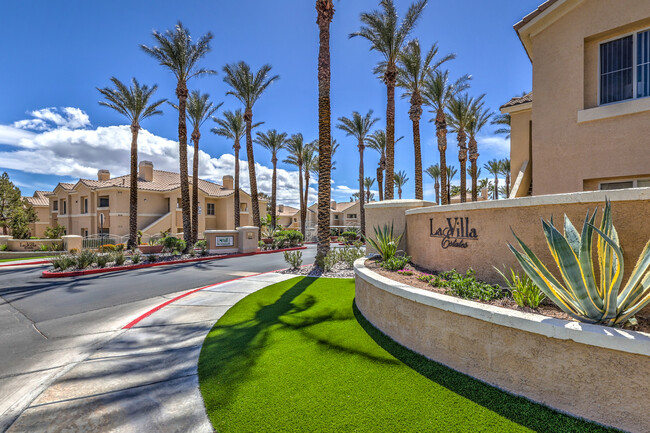 GATED MAIN ENTRANCE - La Villa Estates Rental