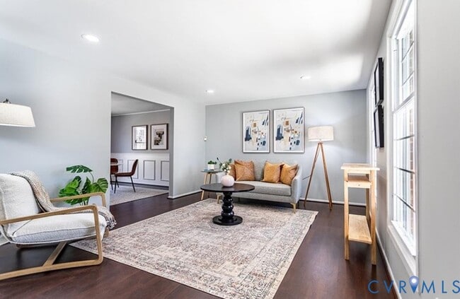 Photo - 10312 Genlou Rd