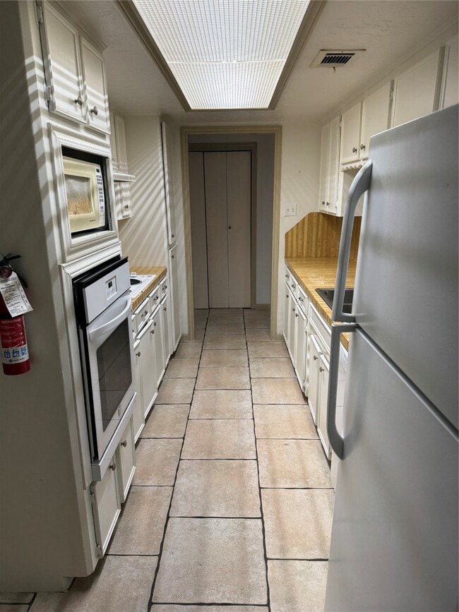 Photo - 11230 Angelique Dr