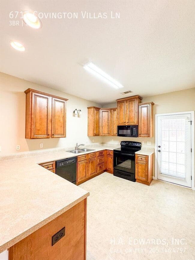 Photo - 6717 Covington Villas Ln