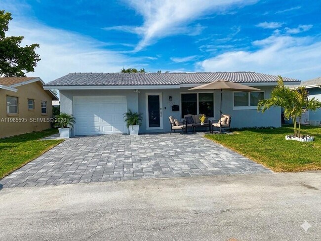 Building Photo - 7303 NW 57th Dr