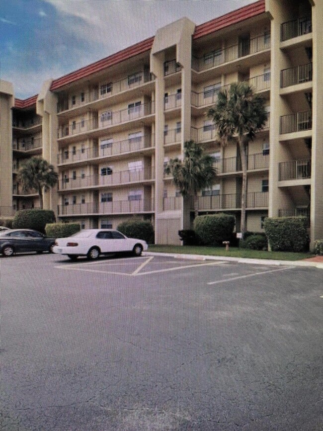 Photo - 3661 Via Poinciana Condo Unit 214