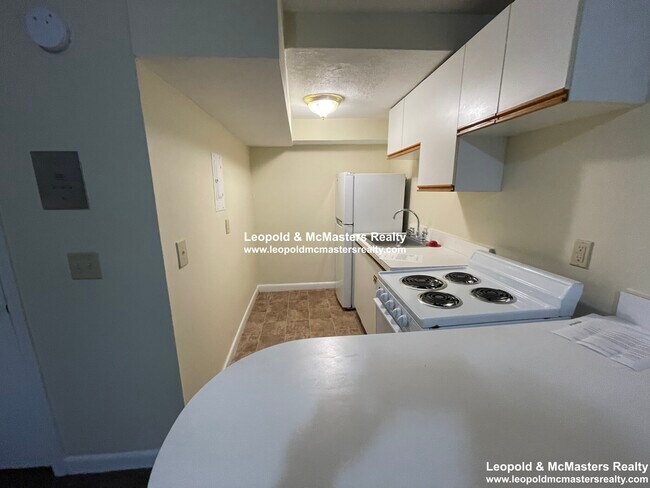 Photo - 1120 Commonwealth Ave Unit A
