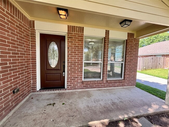 Photo - 13019 Skyline Dr