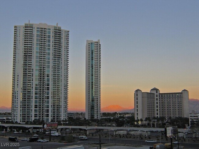 Photo - 2747 Paradise Rd Unit 502