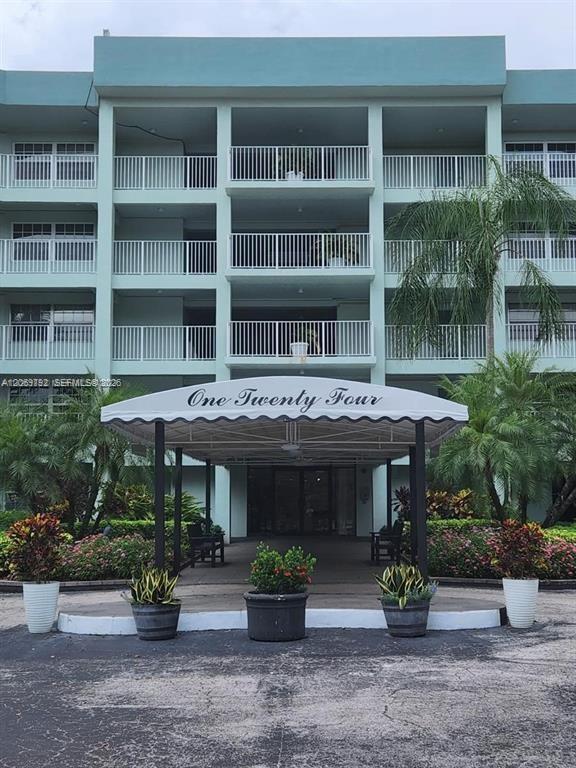 Building Photo - 806 Cypress Grove Ln Unit 403